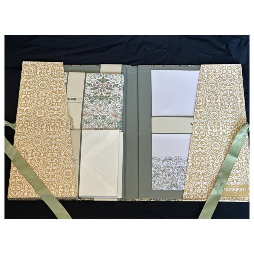 Stunning writing set with paper and envelopes in a hard cover compendium with an original William Morris design.
