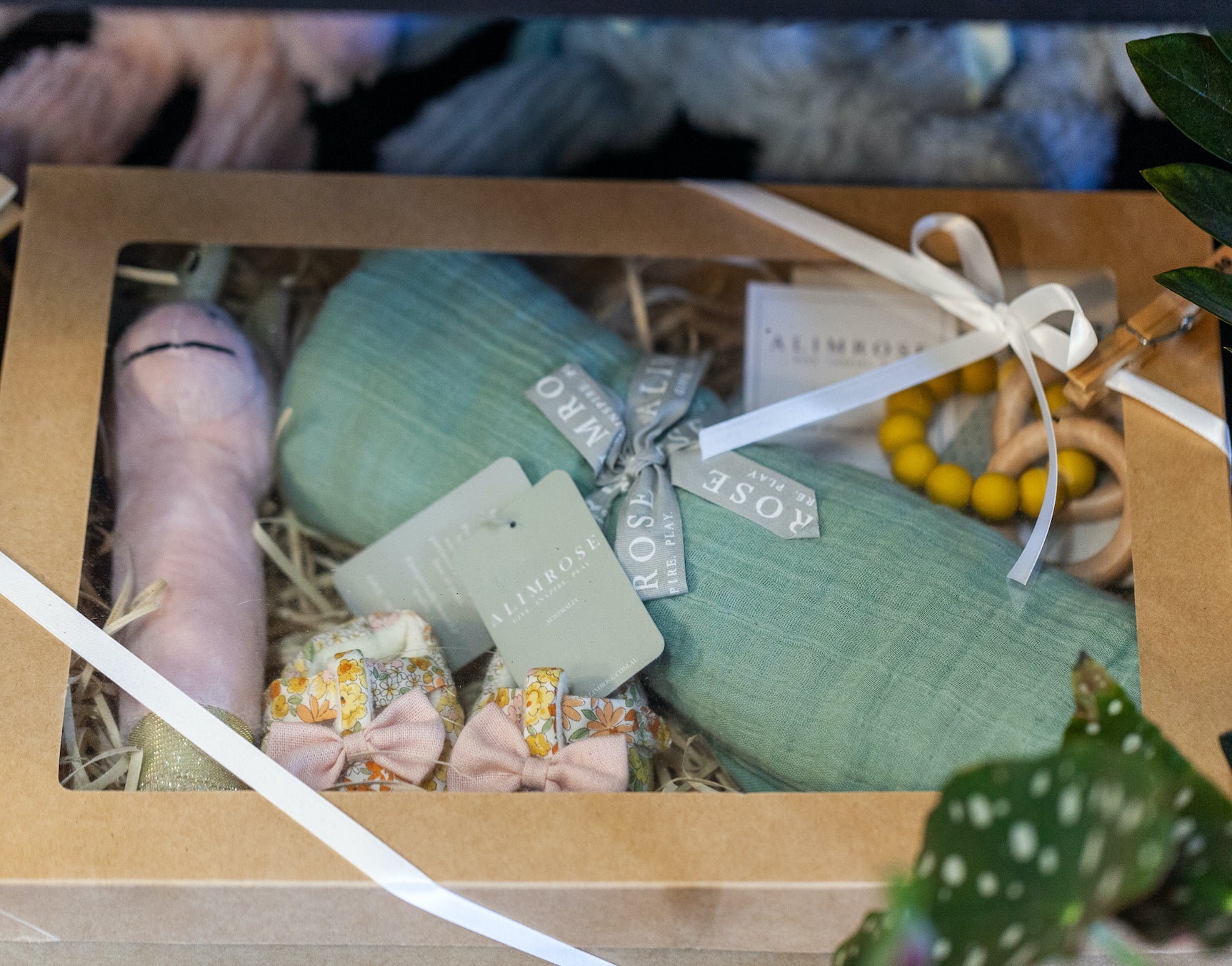 Adorable baby hampers are beautifully presented in an eco-display gift box. Includes a selection of natural beechwood & food grade silicone baby teether, Toy cloth stick rattle and T-bar baby booties. 